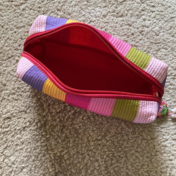 Korean makeup bag. Perfect condition - Picture 3 of 6